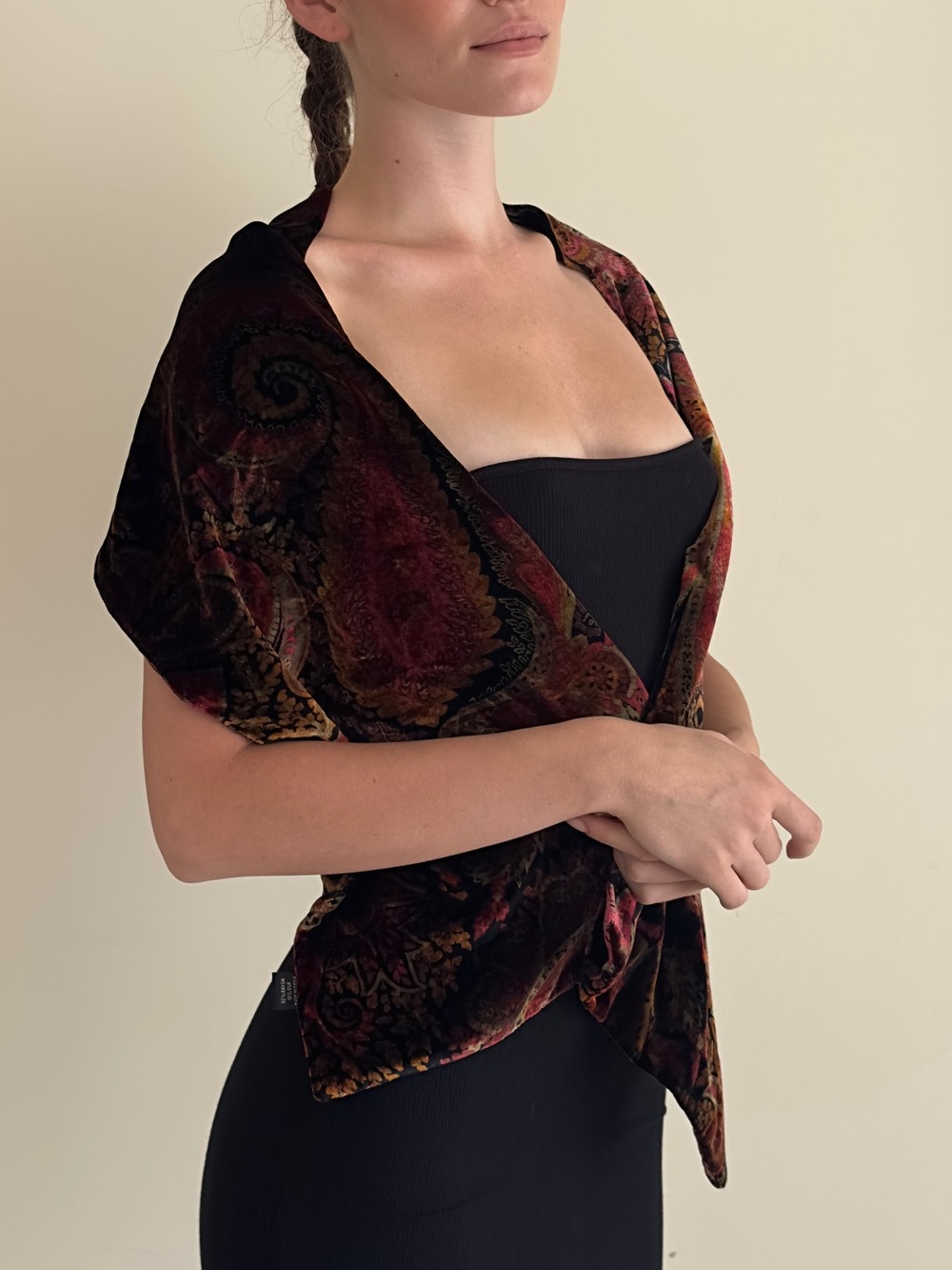 90s vintage Velvet Paisley Wrap Shrug - Wine Multi